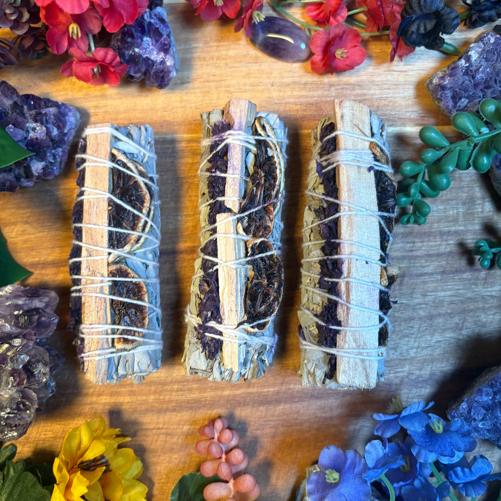 Lavender, Palo Santo, & Lemon Sage Smudge Stick x1