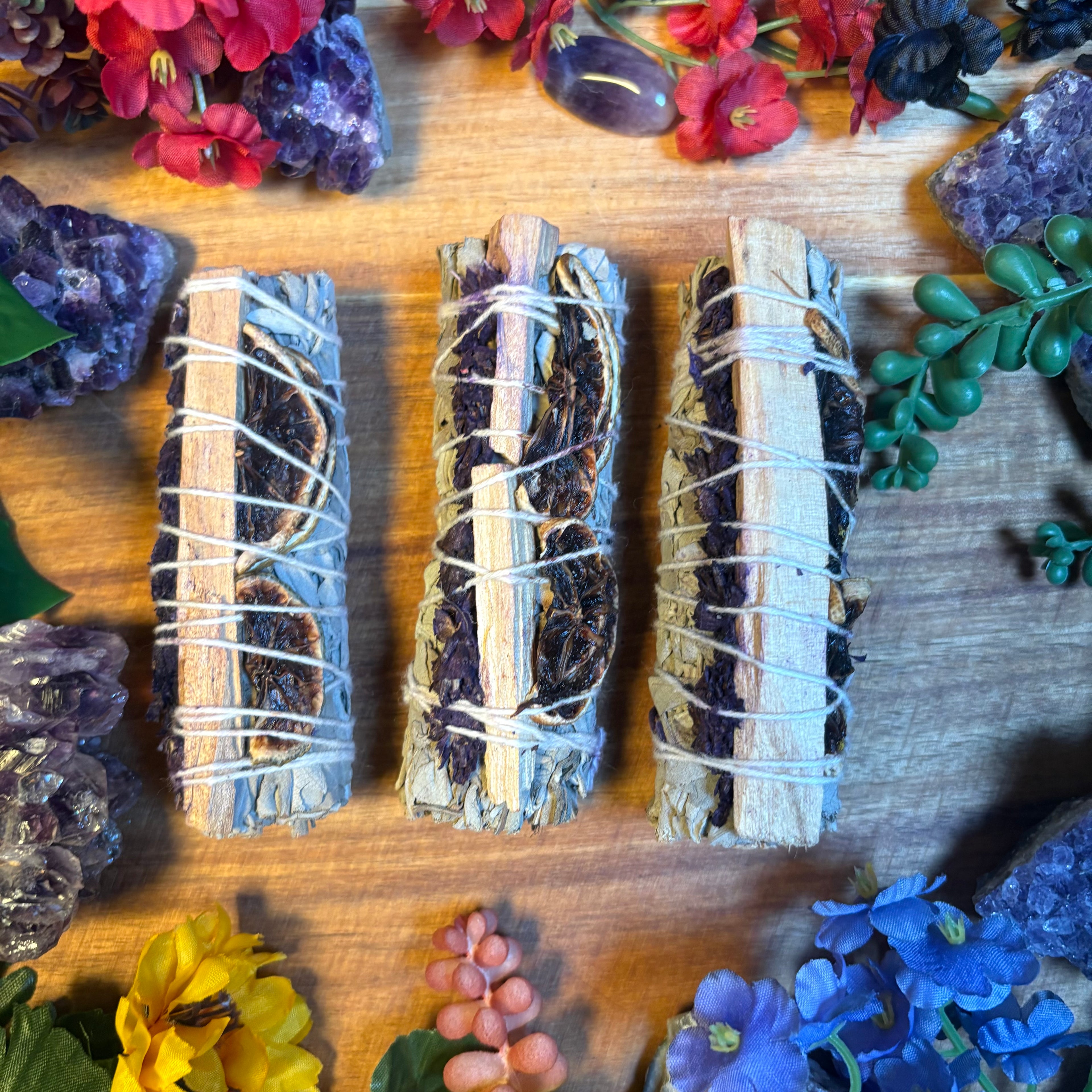 Lavender, Palo Santo, & Lemon Sage Smudge Stick x1