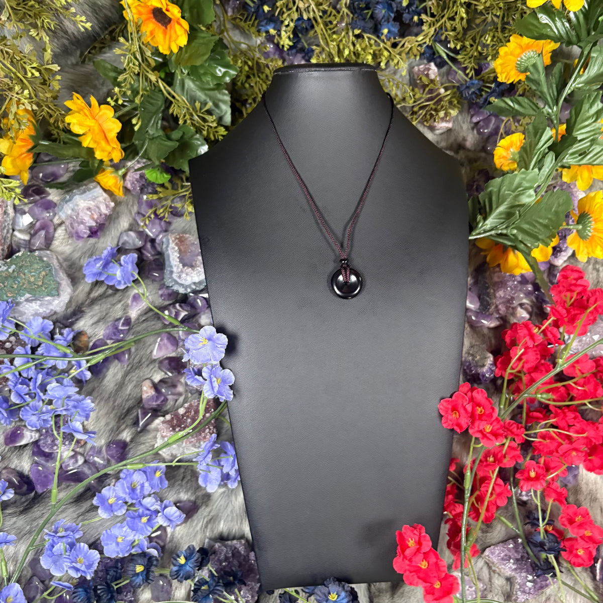 Black Obsidian Eternal Circle Necklace